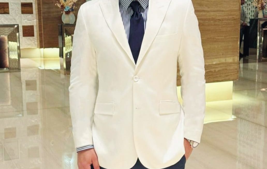 Emad Moteab